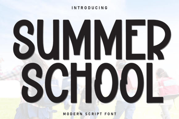 Summer School: A Thoughtful Display Font for Editorial Storytelling